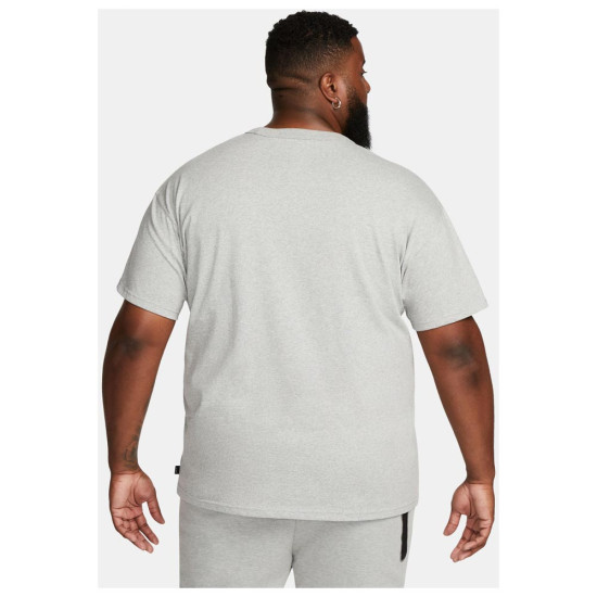 Nike Ανδρική κοντομάνικη μπλούζα Sportswear Premium Essentials Sustainable Nike Ανδρική κοντομάνικη μπλούζα Sportswear Premium Essentials Sustainable